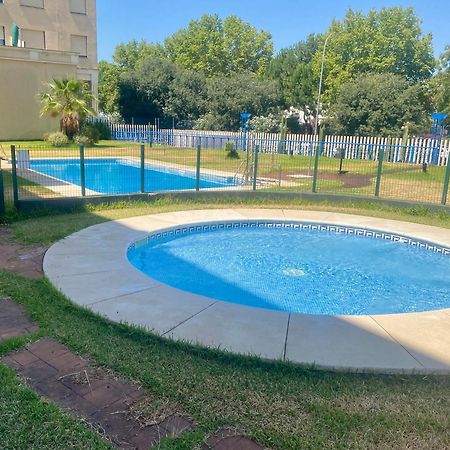 Fibes Apartamento Con Piscina Y Parking Gratis Seville Exterior photo