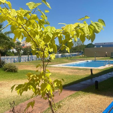 Fibes Apartamento Con Piscina Y Parking Gratis Seville Exterior photo